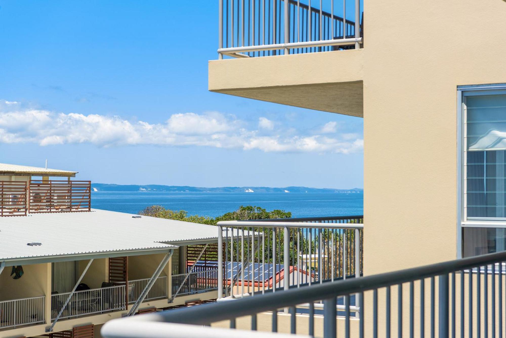 On The Beach Resort Bribie Island Woorim Dış mekan fotoğraf
