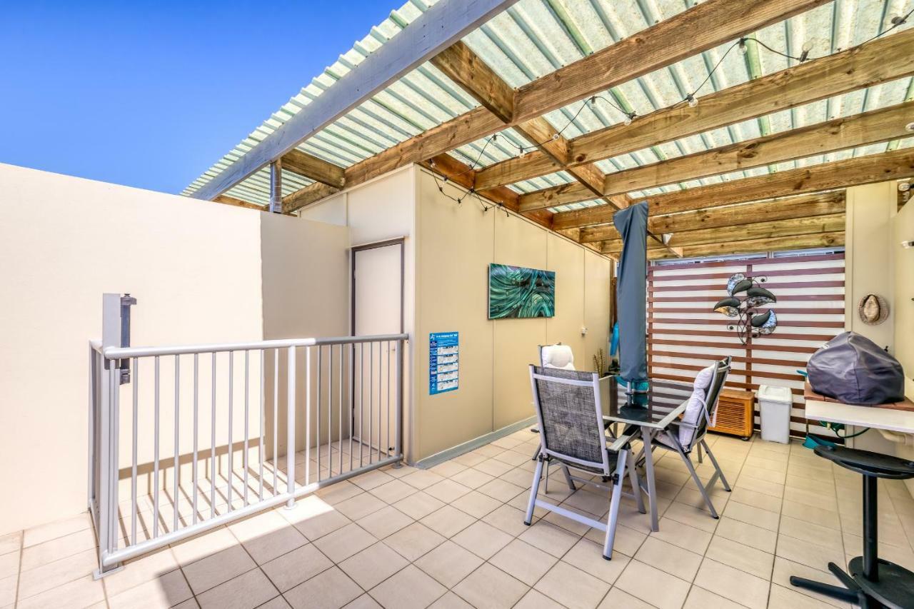On The Beach Resort Bribie Island Woorim Dış mekan fotoğraf