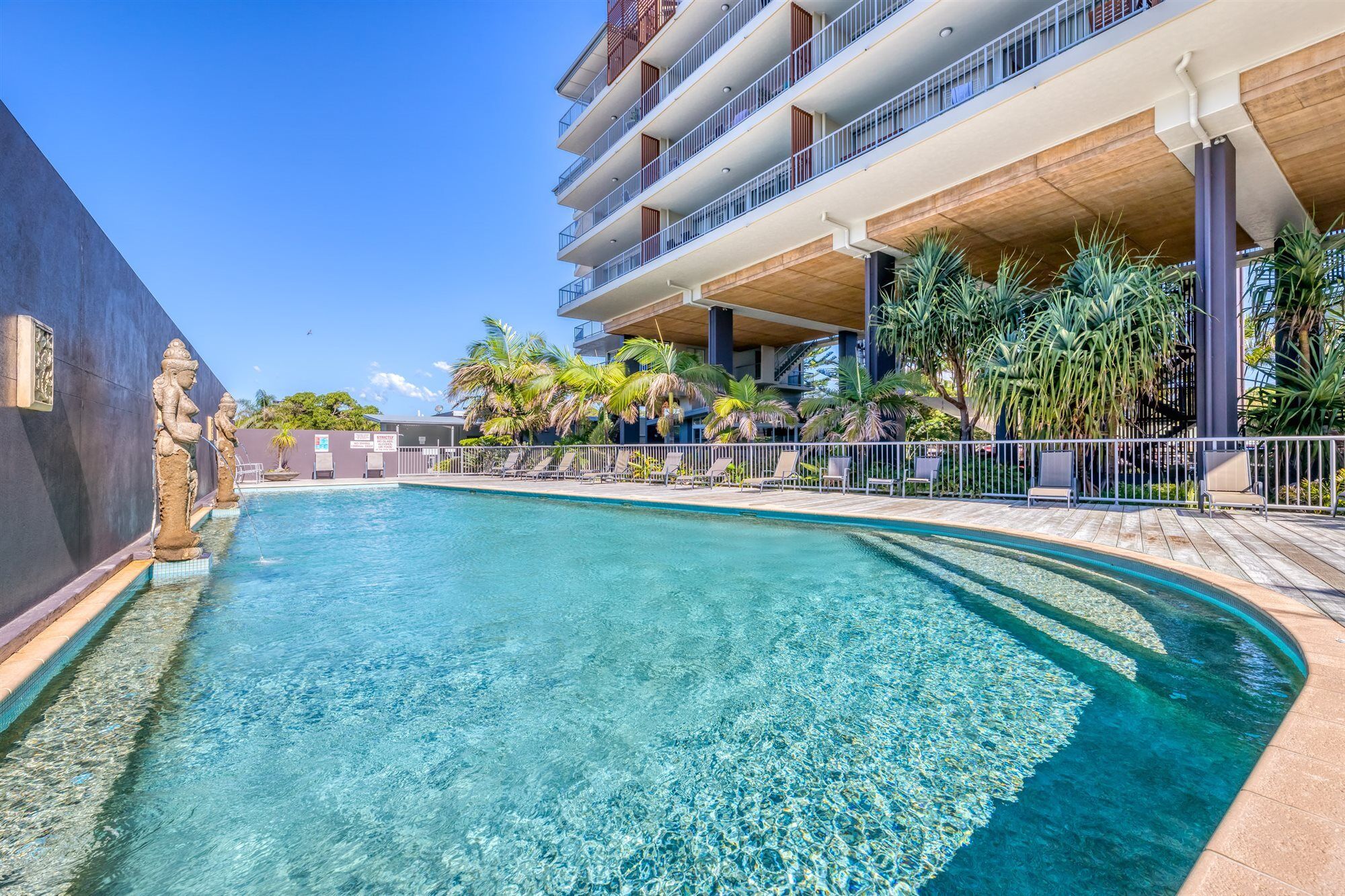 On The Beach Resort Bribie Island Woorim Dış mekan fotoğraf